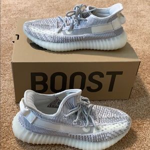 Yeezy 350 V2 static non reflective
